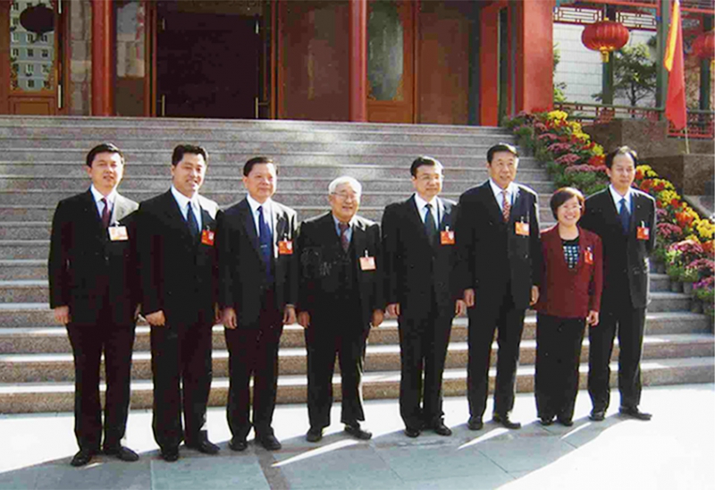 张小刚1.jpg